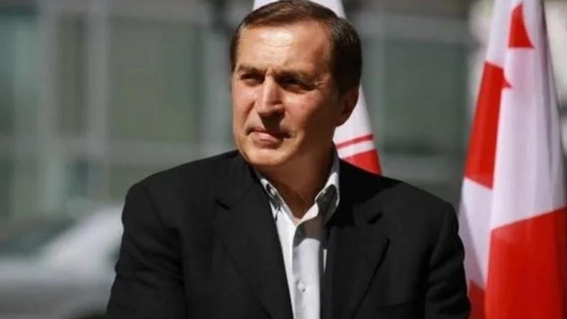 main-img