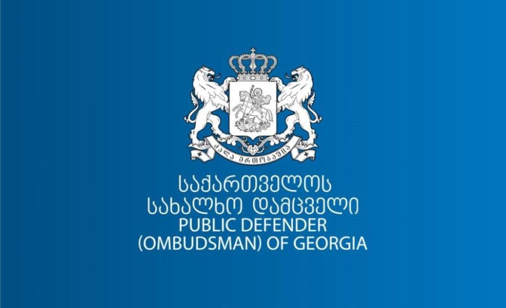 main-img