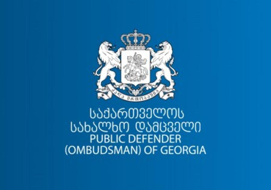 main-img