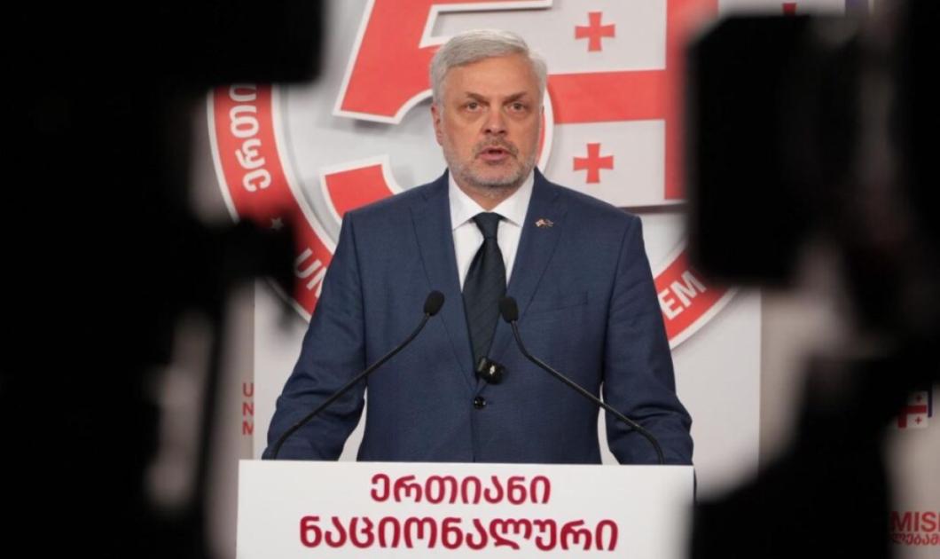left-slider-image