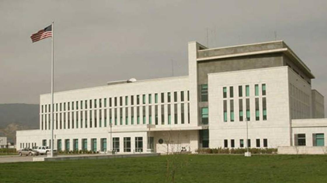 main-img