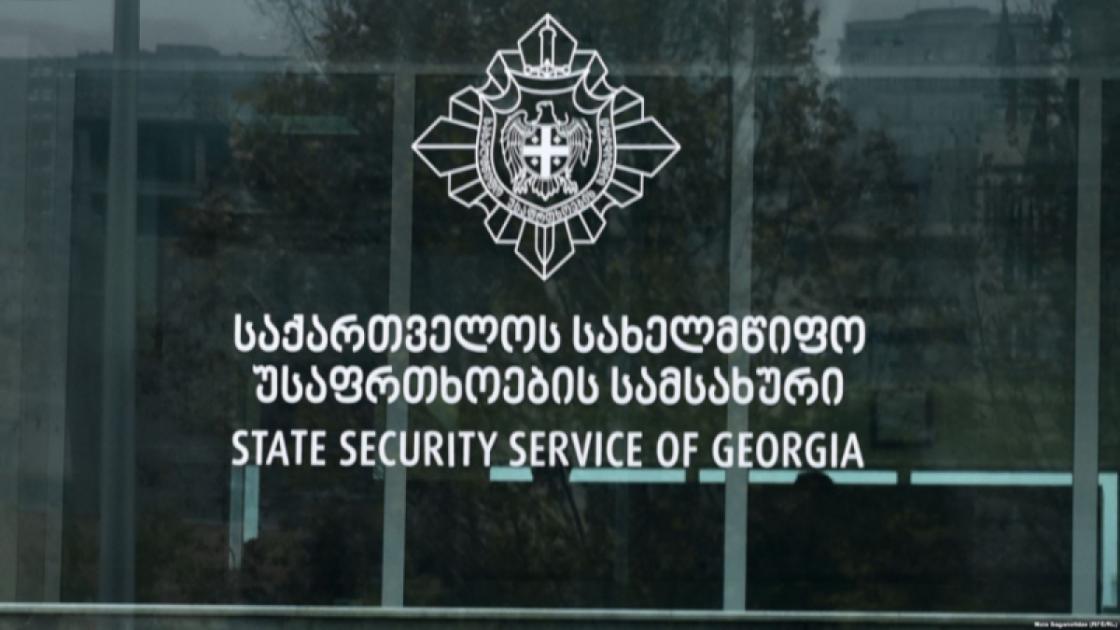 left-slider-image