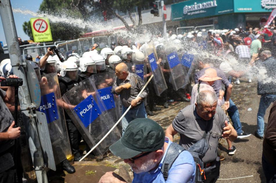 main-img