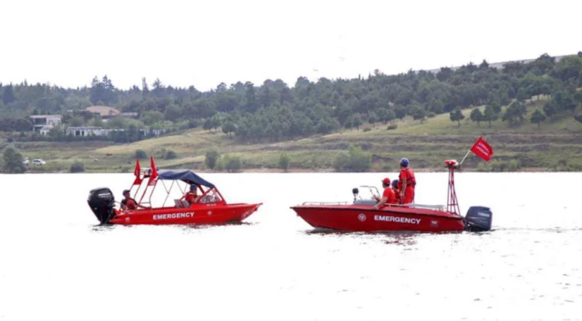 left-slider-image