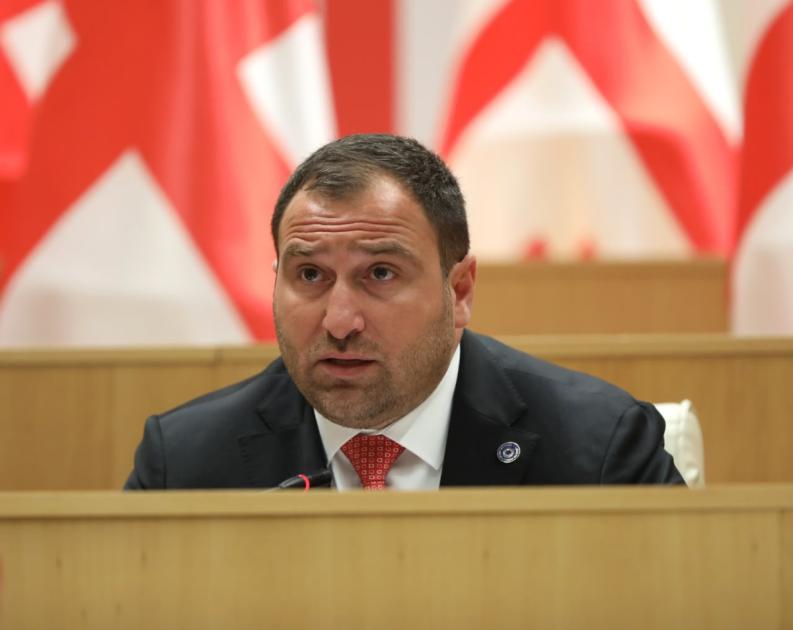 left-slider-image