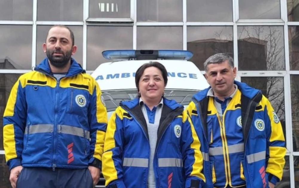 main-img