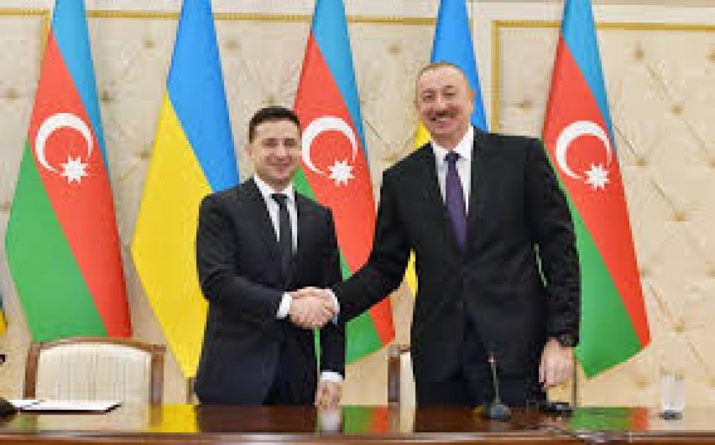 main-img