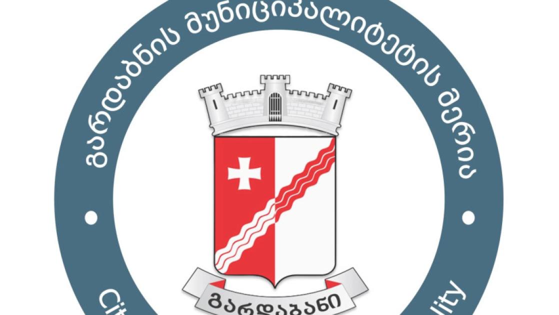 main-img