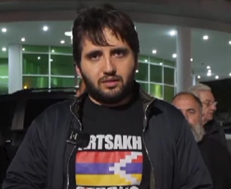 main-img