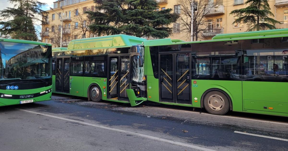 main-img