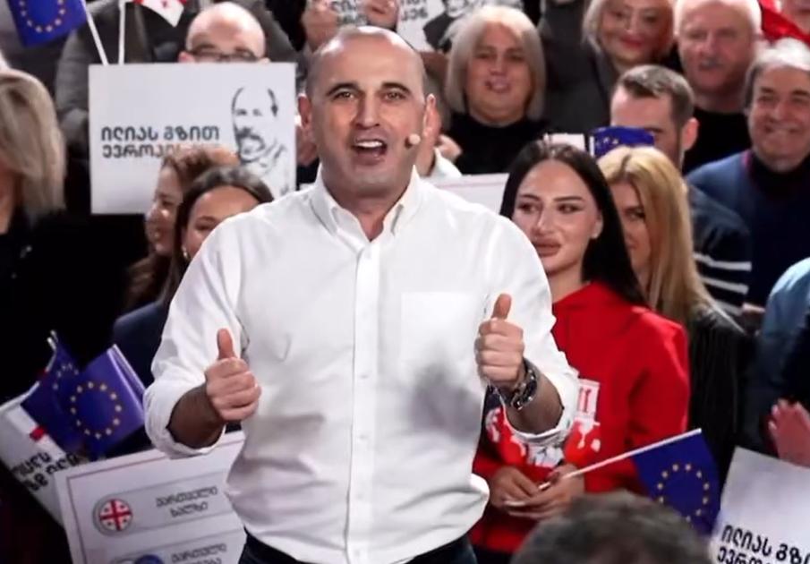 main-img